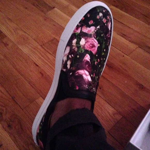 Givenchy women’s floral-print slip-on sneaker skate shoe size IT 38 US 8 - Picture 12 of 16